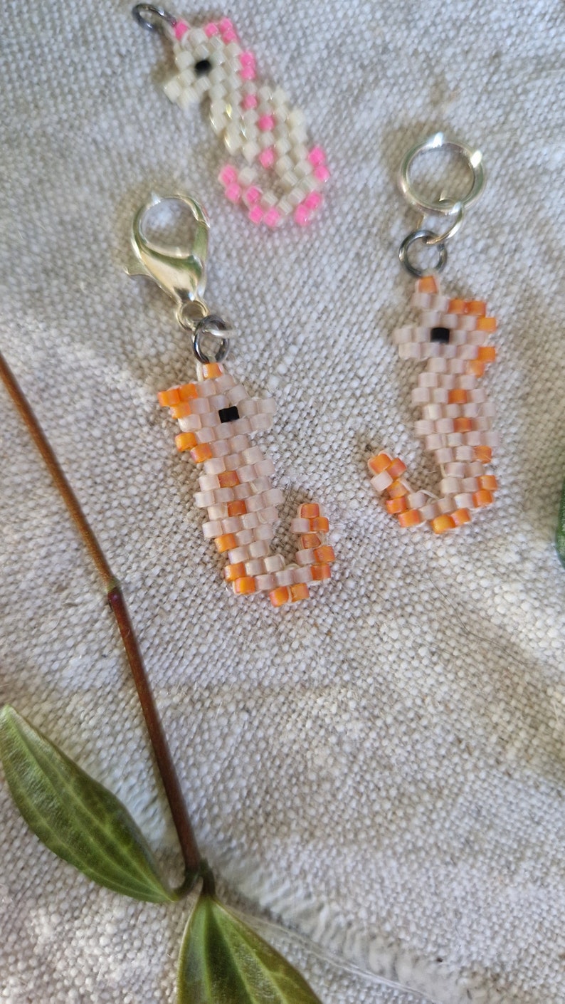 Beaded Seahorse Stitch Marker, Progress Keeper, Knitting Gift, Crochet Gift, Knitting Marker image 4