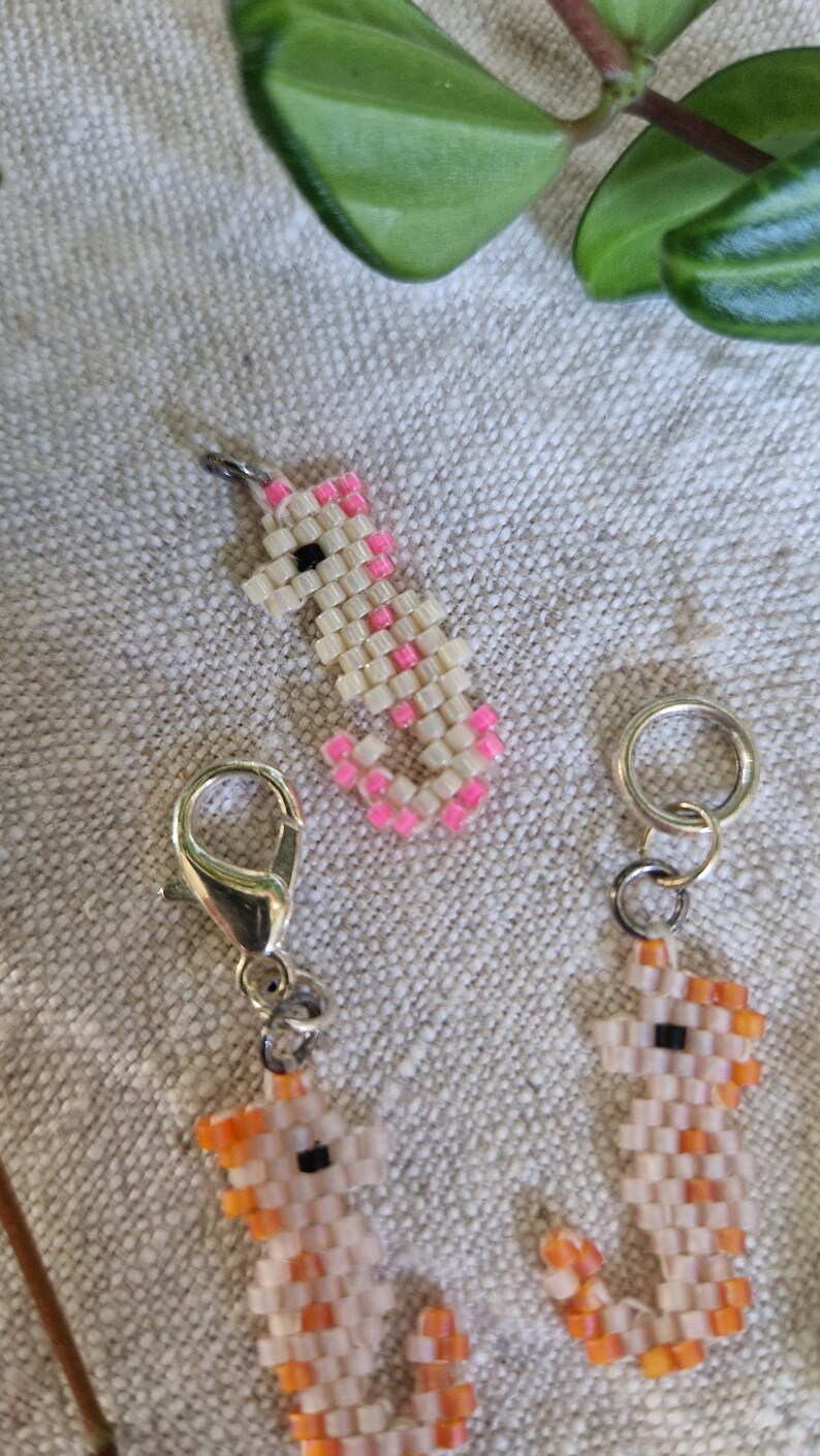 Beaded Seahorse Stitch Marker, Progress Keeper, Knitting Gift, Crochet Gift, Knitting Marker image 2