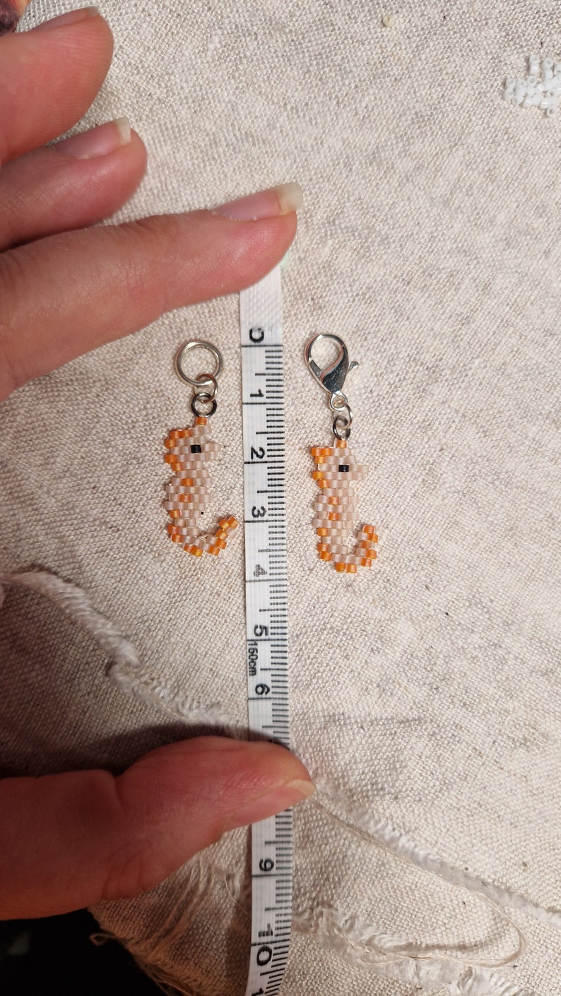 Beaded Seahorse Stitch Marker, Progress Keeper, Knitting Gift, Crochet Gift, Knitting Marker image 6