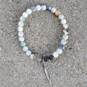 Essential oil diffuser bracelet. Natural gemstone diffuser bracelet. Lava diffuser. Aromatherapy jewelry. Gift. Bohemian. Beaded bracelet.