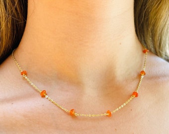 Collar de Carnelian, Collar de Naranja Delicado, Collar de Piedras Preciosas de Carnelian, Joyería de tienda para mamá, Collar de Cristal Naranja, Joyería de Carnelian