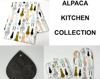 Alpaca Kitchen Collection, Kitchen Decor Gift Set with Teardrop Alpaca Felt Pad, Alpaca Tea Towel, Alpaca Oven Mitt & Potholder