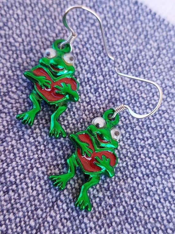 Frog With Heart - Googly Eyed Frog Earrings - Gre… - image 1