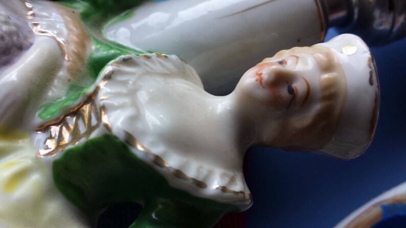 Occupied Japan Hand Painted Vintage Porcelain Boudoir Lamp Parlor Lamp 19301940 Colonial Couple Bedroom Lamp