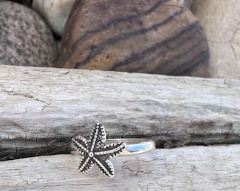 Sterling silver starfish ring