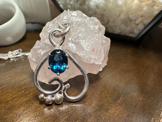 London blue topaz pendant