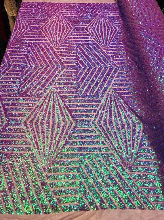 LAVENDER GEOMETRIC DIAMOND DESIGN WITH SHINY SEQUINS ON A 4 WAY STERCH MESH.