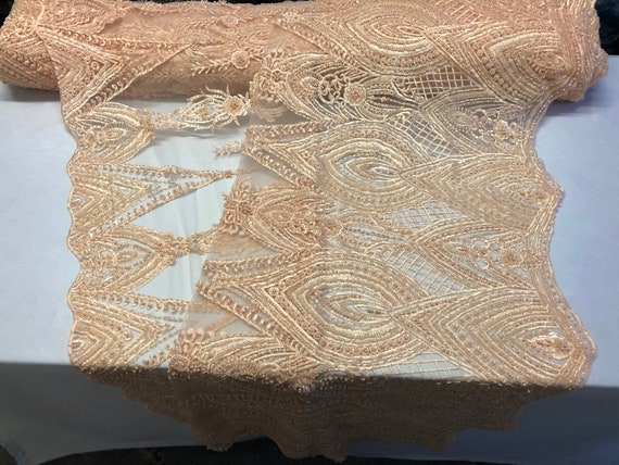 Pêche perlé-brodée lourd tissu perlé-brodée Pêche de perles avec des paillettes sur une maille dentelle pour mariée voile / / Prom/robe/décorations de mariage par la Cour 545acf Pêche perlé-brodée lourd tissu perlé-brodée Pêche de perles avec des paillettes sur une maille dentelle pour mariée voile / / Prom/robe/décorations de mariage par la Cour 545acf