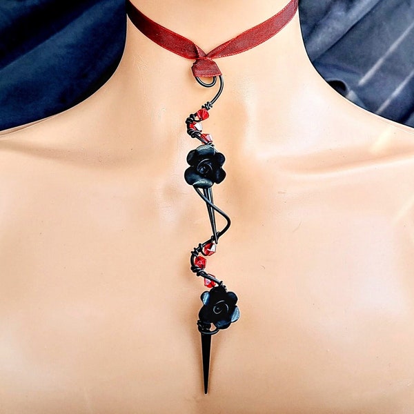 Unique gothic black rose&scarlet red Swarovski crystal collar necklace,Edgy black spiked drop ribbon choker,Elegant gothic statement jewelry