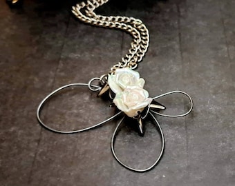 Edgy porcelain rose & silver curb chain choker necklace,Smoky gray small spiked thorn jewelry,Vintage style elegant grunge collar necklace