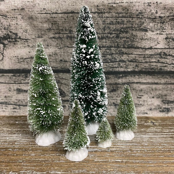 Winter Fairy Garden | Green Snow Flocked Miniature Christmas Tree Set of 5 | Artificial Sisal Bottle Brush Dollhouse Holiday Village