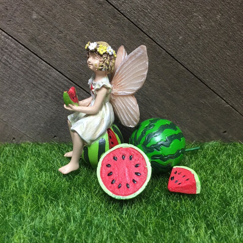 Miniature FAIRY GARDEN Figurine ~ MINI Cute Piggy Pig Lounging