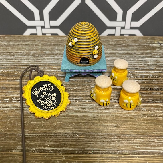 Miniature Bee Fairy Garden Decor: Resin Hive, Honey Jars, Metal Sign