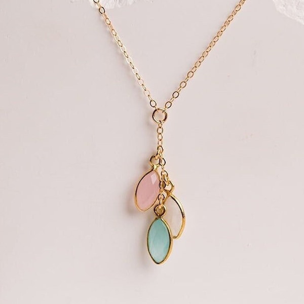 Family Charm Necklace, Custom Birthstone Initial Necklace, Unique Gift for New Mom, Mom Necklace with Kids Initials, Stamped Mom Necklace