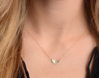 Collar de medio círculo martillado delicado, collar de media luna pequeña, collar minimalista sencillo para uso diario, colgante geométrico, relleno de oro, rosa, plata