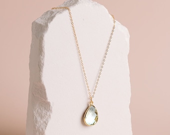Crystal Quartz Necklace, Crystal Stone Necklace, April Birthstone Necklace, Crystal Gemstone Pendant, Quartz Jewelry, 14kt Gold Fill  Silver
