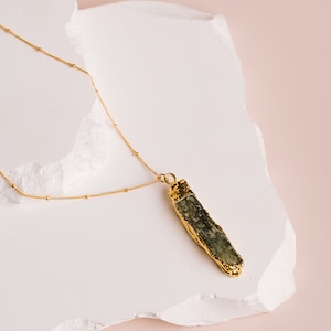 Green Kyanite Necklace, Raw Kyanite Gemstone Necklace, Blue Kyanite Pendant, Rough Gemstone Necklace, in 14kt Gold Filled or Sterling Silver image 2