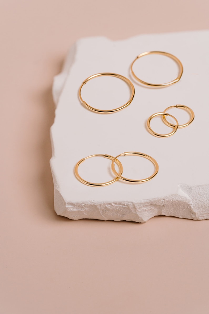 Gold Hoop Earrings, 14kt Gold Filled Hoops, Thin Hoops, Lightweight Hoops, Classic Hoops, Hypoallergenic Hoops, Sterling Silver Hoops afbeelding 5