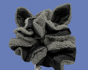 Wolf Sherpa Bonnet: Handmade Animal Satin Lined Sleeping Cap  display picture 2