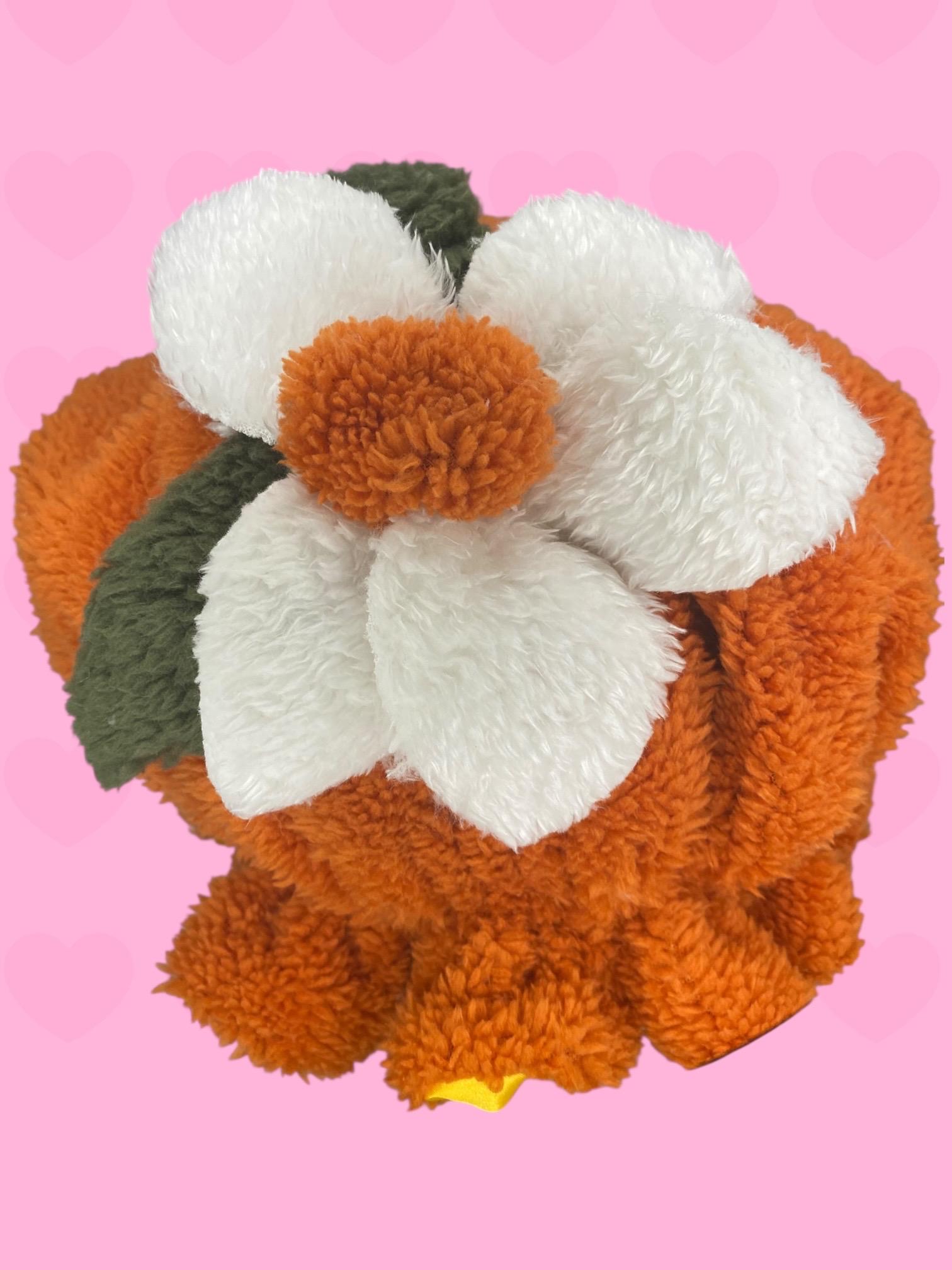 Ajustable Orange Blossom Faux Sherpa Bonnet: Satin Lined  display picture 3