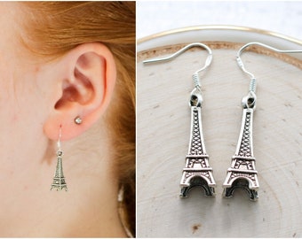 18+2 Silvertone 3-D Eiffel Tower Heart Lariat Necklace