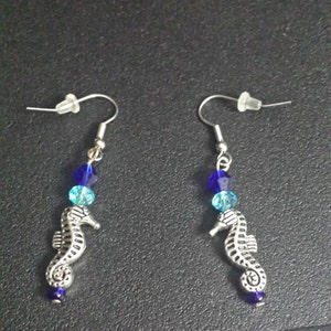 Seahorse Earrings image 1