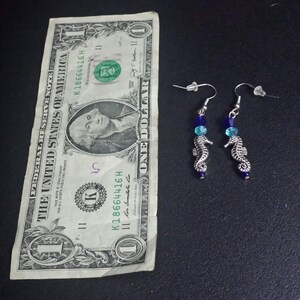 Seahorse Earrings image 2