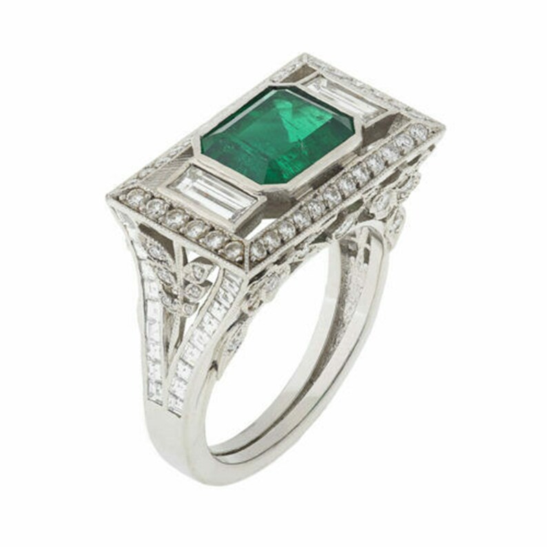Green Emerald cut /& Round White Diamond Art Deco Ring Women/'s Engagement Ring Vintage Style Diamond Ring Handmade Ring For Women