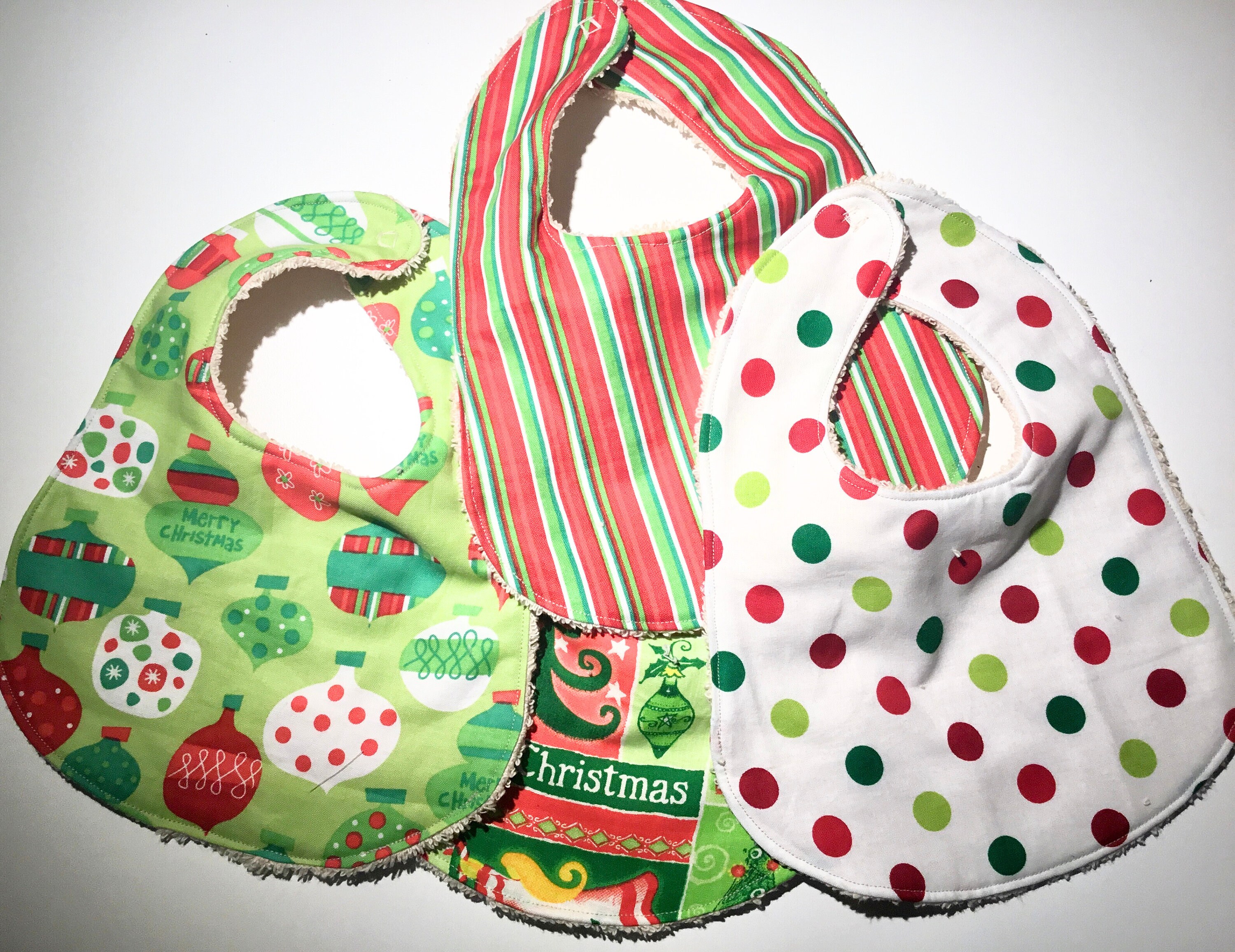 Baby Bib Christmas Edition - Pattern and Instructions