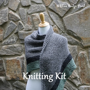 Outlander knitting kit / Claire's Rent shawl / DIY shawl knitting kit / shawl pattern / yarn / stitch markers / knitting needles