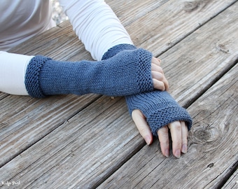 Hand knit arm warmers / blue knit fingerless gloves / knit wool gloves / Castle Leoch fingerless gloves / Outlander inspired