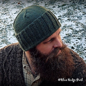 World War 2 inspired Watchman&#39;s cap, men&#39;s hand knitted hat, men&#39;s knit winter beanie, green knit hat, 100% wool