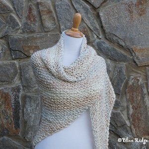 Claires shawl, Outlander, Lallybroch shawl, hand knit wrap, knitted triangle shawl, cream knitted shawl
