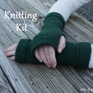 DIY fingerless gloves knitting kit / Outlander fingerless gloves / knit kit / printed pattern, yarn, knitting needles