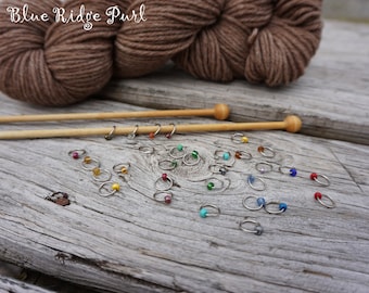 Snag free stitch markers, set of 10, knitting stitch markers, beaded handmade, gift for knitters