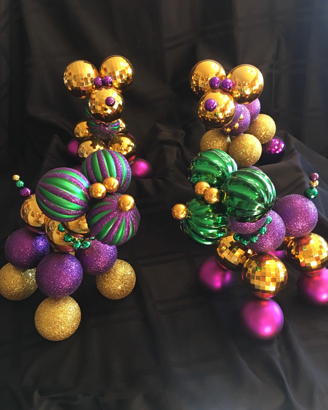 mardi gras bead dog tshirt