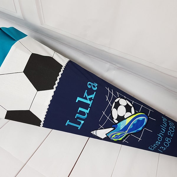 354 - Schultüte Zuckertüte Einschulung Fussball Kicker Fussballschuh schwarz blau türkis