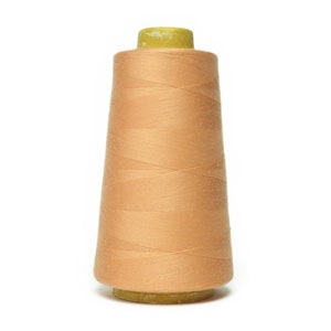 1 roll Overlocknähgarn Color Peach 3000 Yard