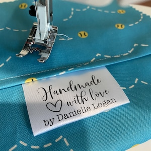 Cute Satin Labels/textile labels/hang tags/folded tags/satin tags/blanket tags/craft tags/personalized tags/satin ribbon tags/thermal
