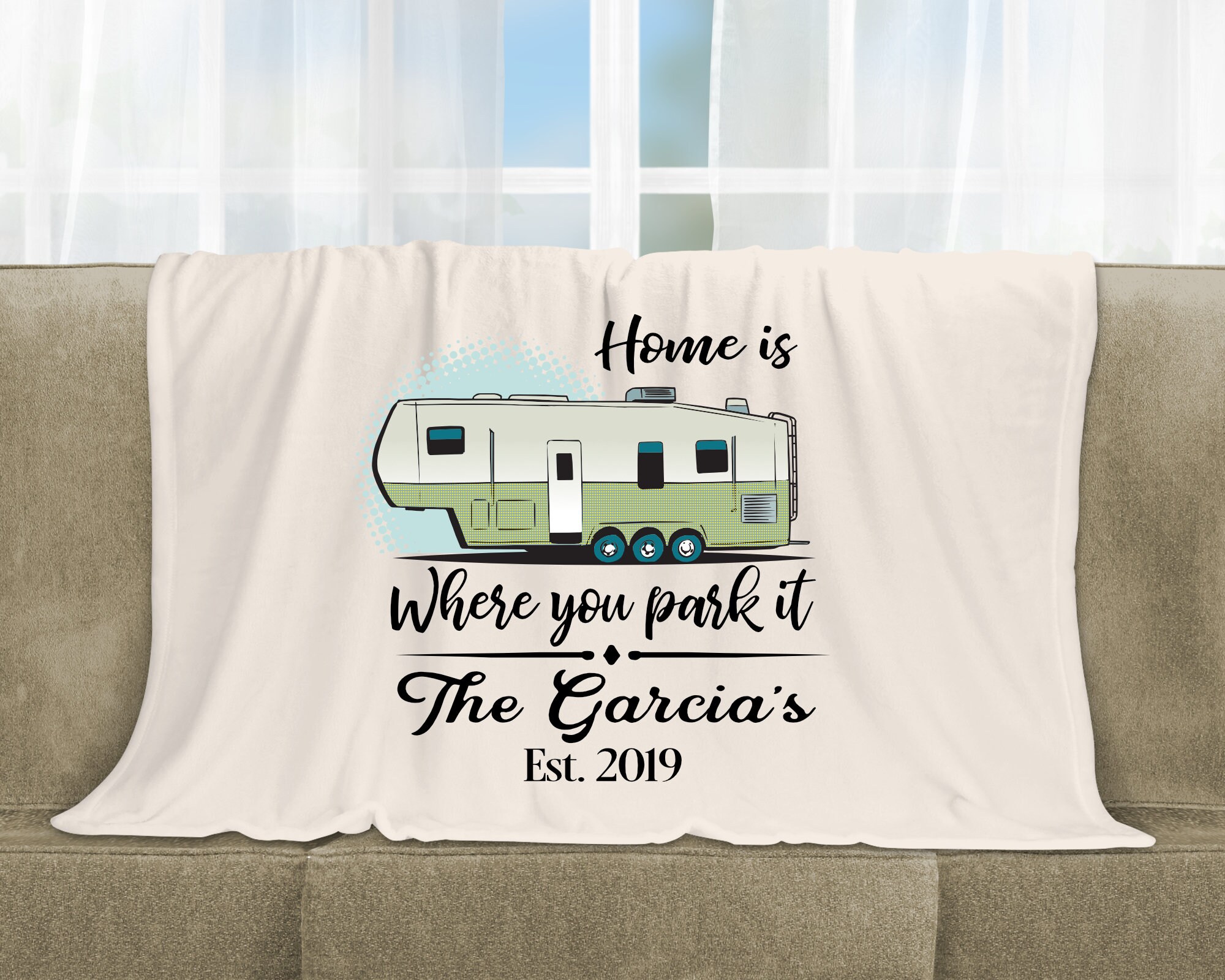 5TH Wheel camper blanket/personalized camper blanket/FREE Etsy