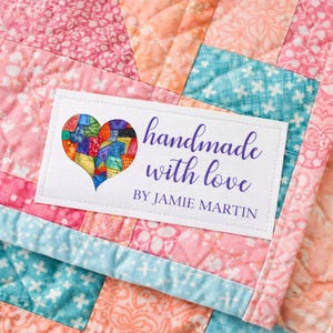 Personalized Quilt Label “Handmade with Love” – Custom Quilt Tag with Quilted Heart – Sew On Fabric Labels – 8 per Sheet