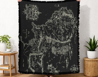 Manta tejida con licencia oficial de El Señor de los Anillos, Mapa Negro de la Tierra Media, 50x60 pulgadas.