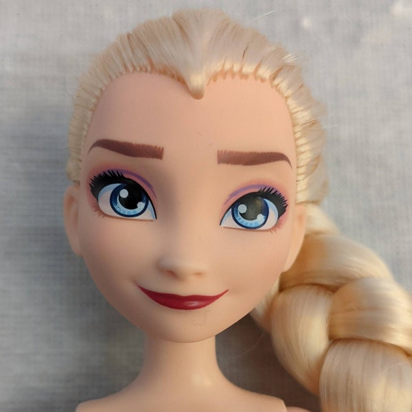 Disney Hasbro Frozen Elsa Doll Nude for OOAK 11" Fashion Doll, Widow's Peak