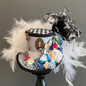 Mini hoge hoed, Alice in Wonderland Mini Blauwe Hoge Hoed, Mad Tea Party, Alice Diorama hoed, Mad Hatter hoed, Steampunk Alice hoed