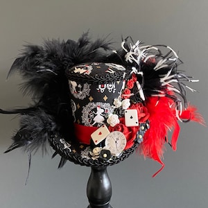 Mini top hat, Alice cards mini top hat, tea party hat, mad hatter hat, Alice in wonderland, tea hat