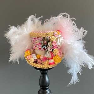 Mini top hat, mad hatter hat, Alice diorama tea hat, diorama Alice hat, tea hat, tea party hat