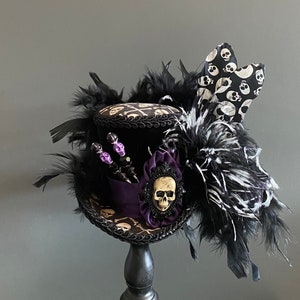 Mini top hat, sugar skull, skeleton hat, gothic hat, day of dead hat, Alice in wonderland hat, mad hatter hat, medium