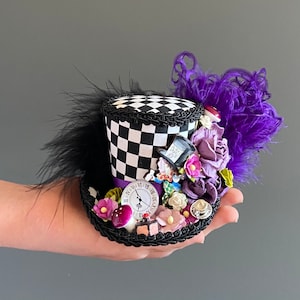 Mini sombrero de copa, mini sombrero de copa del Sombrerero Loco, sombrero dioama del Sombrerero Loco, fiesta del té, Alicia en el país de las maravillas, fiesta del té loco