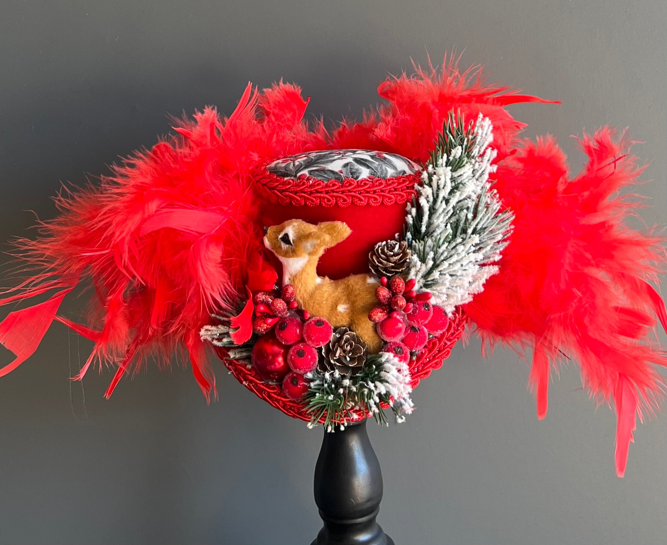 Vintage MC Dolly Madison Womens Special Event Church Red Feathers  Hat Feather Church Vintage Hats for Women for sale | eBay main image 3
