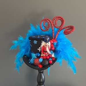 Mini Christmas top hat, mini nutcracker top hat, blue plaid Christmas hat, mad hatter hat, holiday hat, nutcracker hat, medium